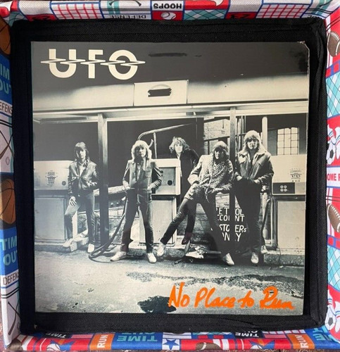 Ufo place run sealed - no,