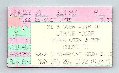 Vinnie moore ufo concert - vinnie,